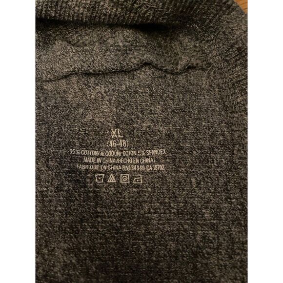 Levi's men's grey cotton knit long sleeve 1/4 button crew neck t-shirt size XL - Picture 8 of 8